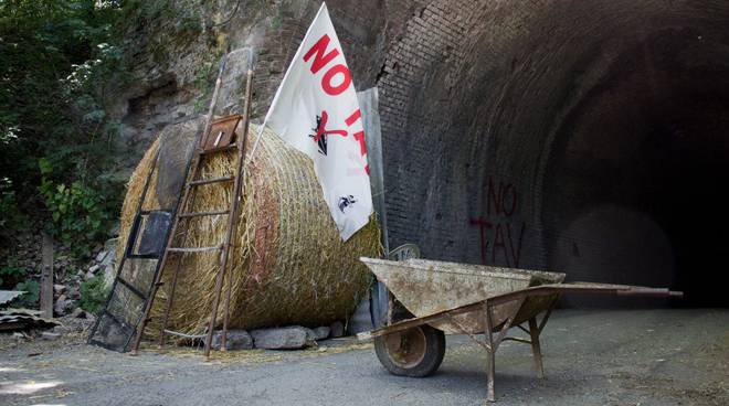 ‘Ndrangheta nei cantieri del Terzo Valico. Legambiente: “C’è bisogno di una reazione forte da parte della politica” 'Ndrangheta nei cantieri del Terzo Valico. Legambiente: “C'è bisogno di una reazione forte da parte della politica"