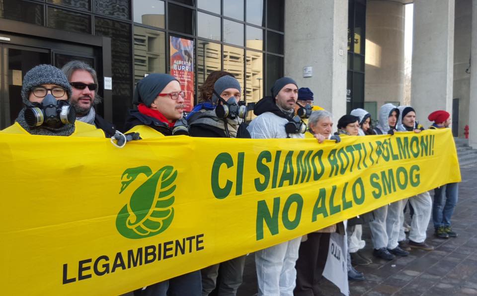 Smog, Legambiente: “Tempo scaduto: la Regione Piemonte approvi in tempi certi il Piano antismog” Smog, Legambiente: “Tempo scaduto: la Regione Piemonte approvi in tempi certi il Piano antismog”