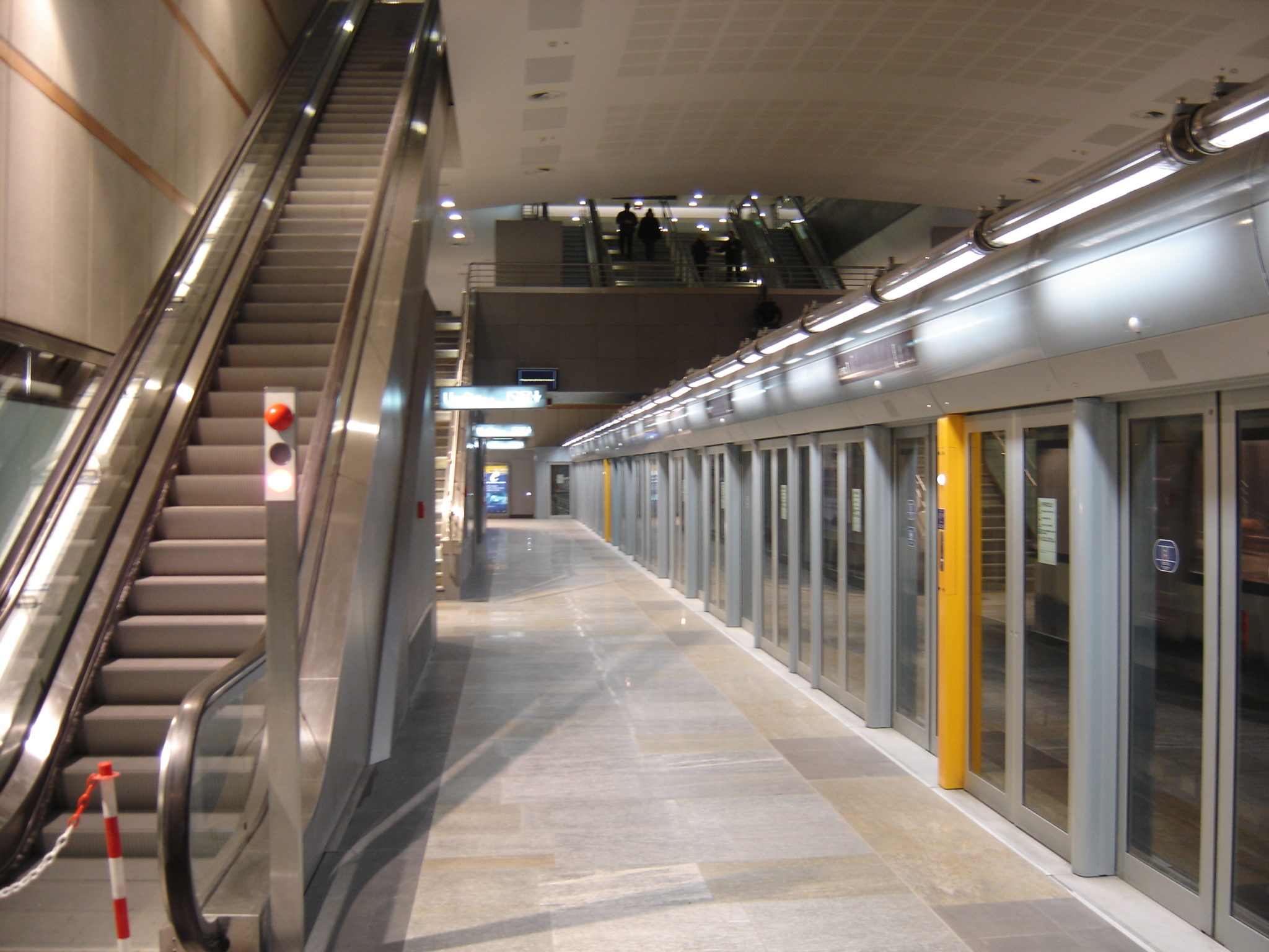 Prolungamento metro a Rivoli, ma le stazioni sono di serie B. La nostra denuncia Prolungamento metro a Rivoli, ma le stazioni sono di serie B. La nostra denuncia