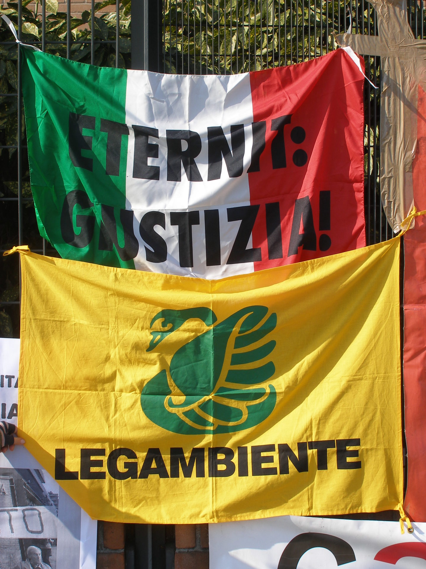 ETERNIT: via al processo BIS ETERNIT: via al processo BIS